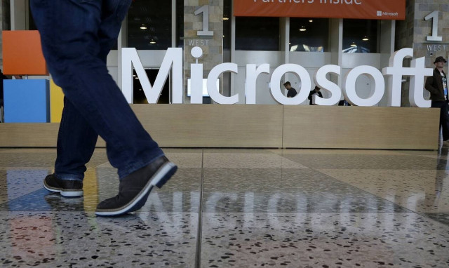 Μicrosoft: Η Ελληνοαμερικανίδα που «έβαλε φωτιά» στον κολοσσό - Ο σκοτεινός κόσμος της εταιρείας