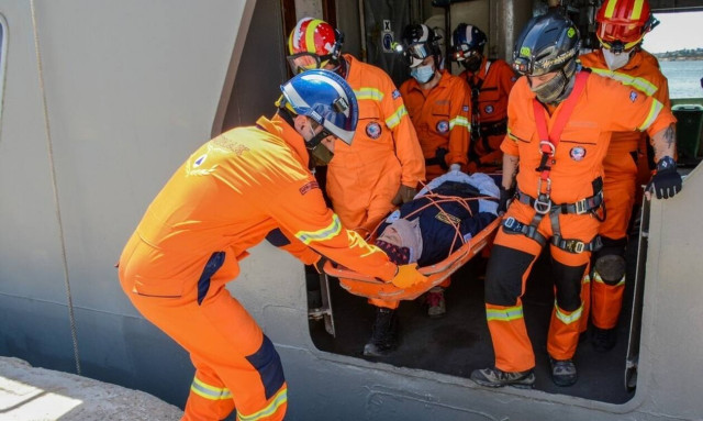 Πολεμικό Ναυτικό: Άσκήσεις μείζονος ατυχήματος σε Κρήτη και Σαλαμίνα - Πάντα δίπλα στη Πολιτεία