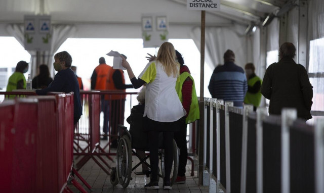 Βέλγιο: «Ναι» στον εμβολιασμό των νέων 16 και 17 ετών