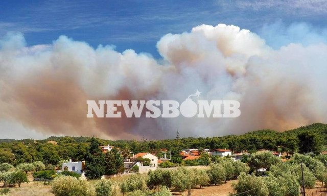 Φωτιά ΤΩΡΑ στην Κορινθία: Εκκενώνονται κι άλλοι οικισμοί - Νέο μήνυμα 112 στους κατοίκους
