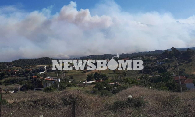 Φωτιά - LIVE BLOG: Τιτάνια μάχη με τις φλόγες σε Κορινθία, Αττική - Δραματικές ώρες