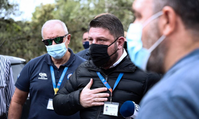 Φωτιά στην Κορινθία: Έκτακτη ενημέρωση από τον Νίκο Χαρδαλιά