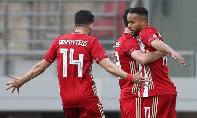 Ραντεβού μετά από 20 χρόνια σε τελικό ο Ολυμπιακός και ο ΠΑΟΚ