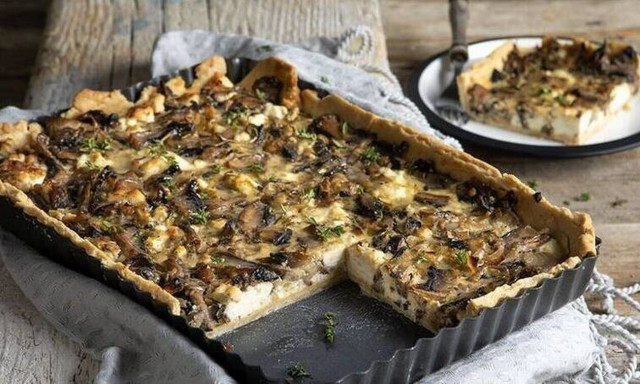 Κις μανιταριών από τον Άκη Πετρετζίκη