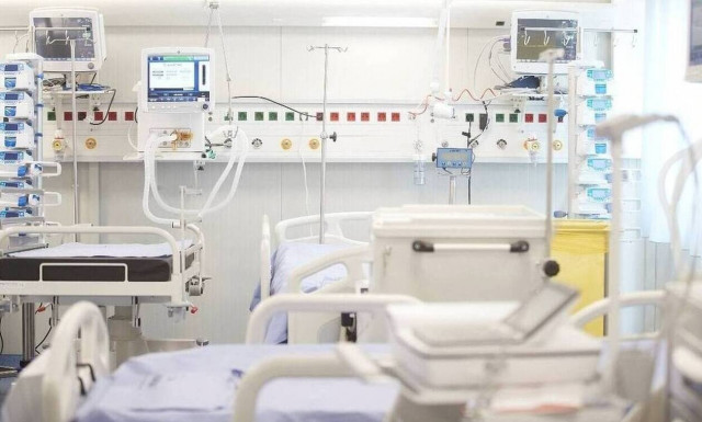 Ηράκλειο: Συνεχίζεται η νοσηλεία της 44χρονης στη ΜΕΘ - Παρουσίασε θρόμβωση μετά τον εμβολιασμό