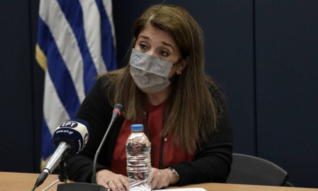 Έκκληση Παπαευαγγέλου στους 50άρηδες: Ξεπεράστε τους φόβους σας - Πηγαίνετε να εμβολιαστείτε