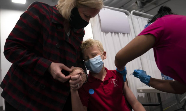 Covid-19: Παιδιά και εμβολιασμός - Ηθικά διλήμματα και χρήσιμες απαντήσεις