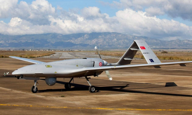 Πολωνία: Η Βαρσοβία θα αγοράσει 24 μη επανδρωμένα, οπλισμένα αεροσκάφη (UAV) από την Τουρκία