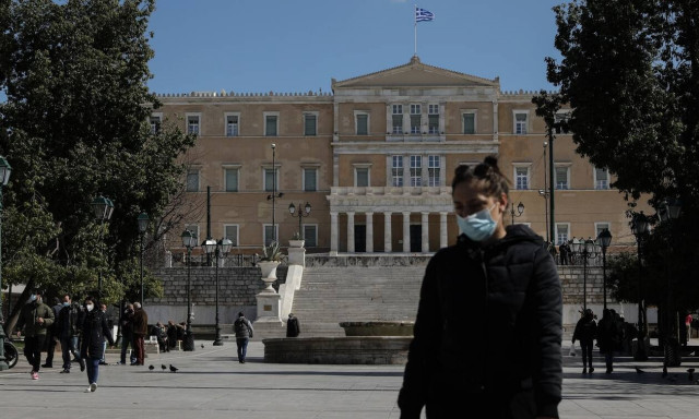 Βατόπουλος στο Newsbomb.gr: Πότε θα βγάλουμε τις μάσκες – Έχουμε δρόμο μέχρι το τέλος της πανδημίας