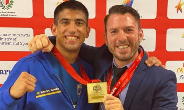 Καράτε: Πρωταθλητής Ευρώπης ο Διονύσης Ξένος - Η ελληνική σημαία στο ψηλότερο σημείο!