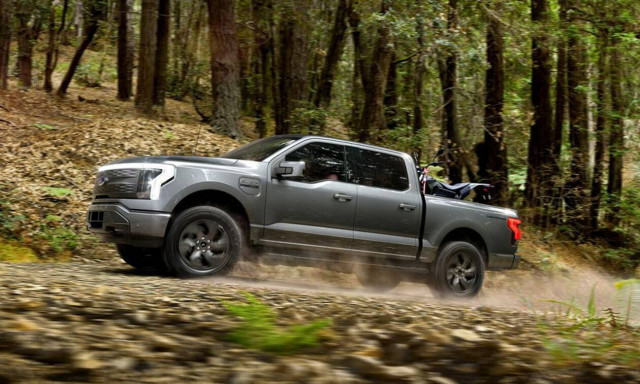 To ηλεκτρικό Ford F-150 Lightning ξεπούλησε αστραπιαία!