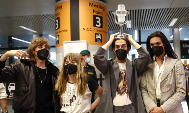 Eurovision 2021: Ναρκωτικά ή σπασμένο γυαλί για τον Damiano David; - Η ώρα των αποδείξεων