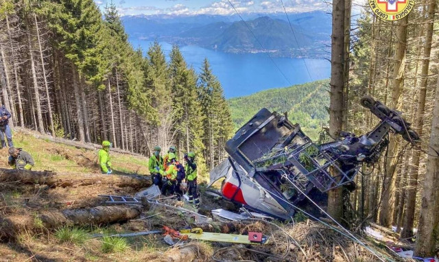 Ιταλία - Δυστύχημα στο τελεφερίκ: Πώς ο 5χρονος Eitan σώθηκε από την αγκαλιά του πατέρα του