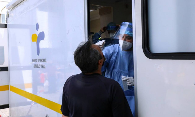 ΕΟΔΥ: Σε ποια σημεία θα γίνονται δωρεάν rapid test την Τρίτη 25 Μαΐου
