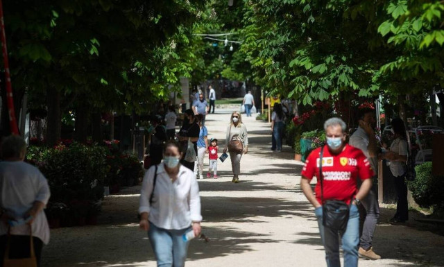 Σαρηγιάννης: Στις 15 Ιουνίου θα πέσουμε από τα 1000 κρούσματα την ημέρα