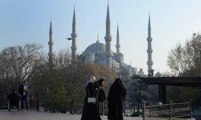 Koρονοϊός: Τα πολιτικά παιχνίδια του Ερντογάν με την πανδημία