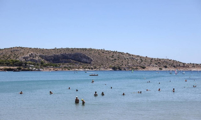 Καιρός σήμερα: Με βοριάδες και ζέστη η Δευτέρα - Πόσο θα φτάσει η θερμοκρασία