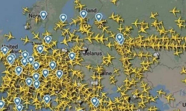 Χάος στην Ευρώπη: Αεροπορικό «μποτιλιάρισμα» γύρω από το FIR της Λευκορωσίας σε μία εικόνα