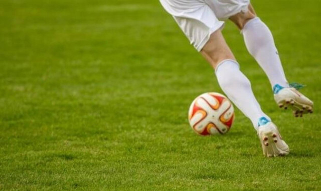 Σκάει βόμβα και κάνει πάταγο…