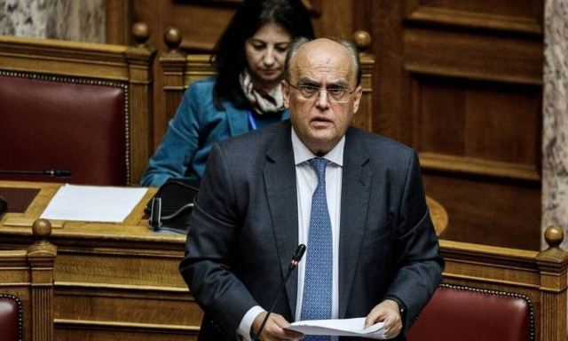 Επαφές Ζαββού με πρέσβεις της ΕΕ για τις μεταρρυθμίσεις στις ελληνικές τράπεζες