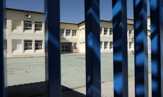Κλειστά σχολεία λόγω κορονοϊού