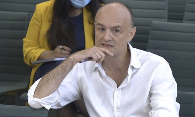 Βρετανία: Τριγμοί στην κυβέρνηση Τζόνσον - Οι 7 αποκαλύψεις για τον κορονοϊό που βάζουν «φωτιά»