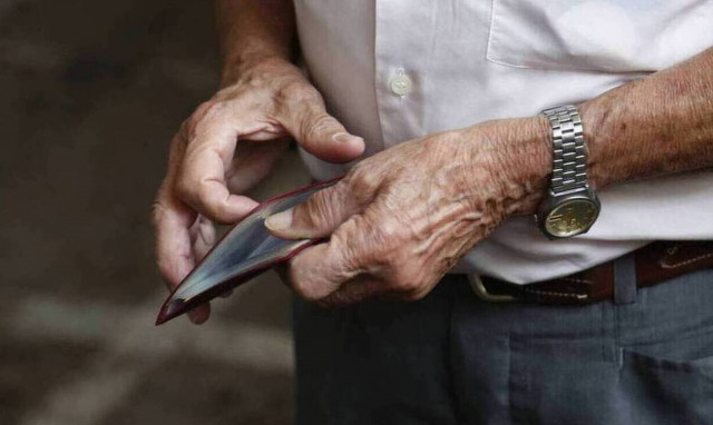 Συντάξεις xηρείας: Αναστέλλονται για ένα μήνα οι μειώσεις - Η ανακοίνωση του υπουργείου Εργασίας