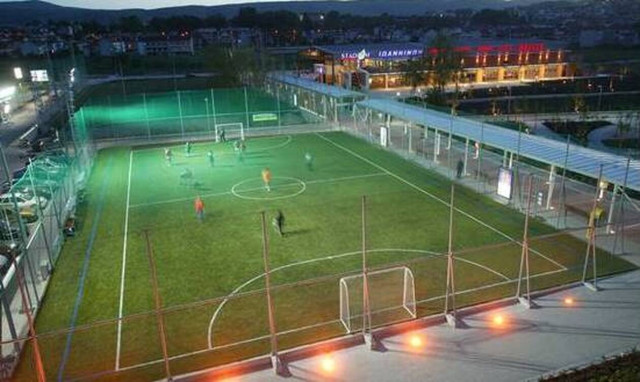 Άρση μέτρων: Πότε ανοίγουν τα γήπεδα 5Χ5 και οι υπαίθριοι αθλητικοί χώροι - Οι προϋποθέσεις