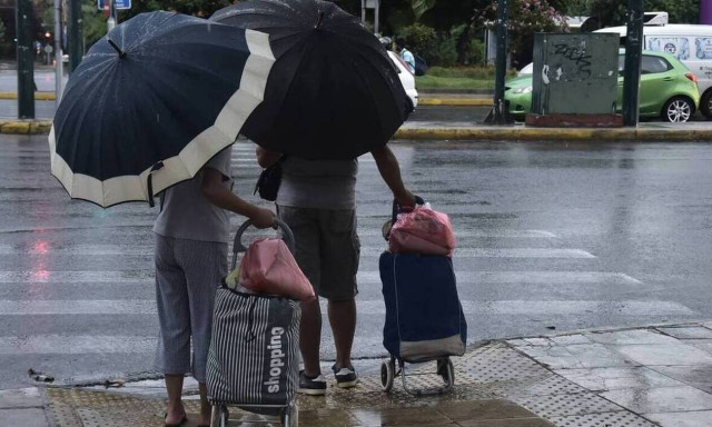 Καιρός: Έρχονται βροχές, καταιγίδες και χαλάζι - Ποιες περιοχές θα βρεθούν στο επίκεντρο