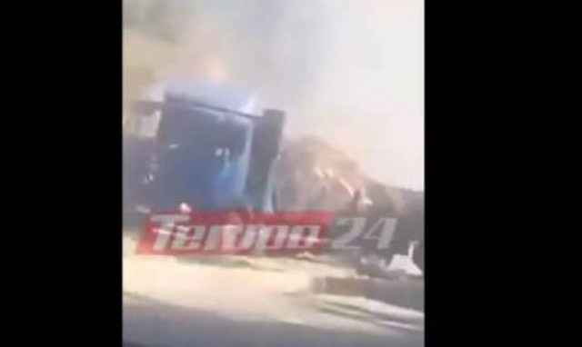 Πάτρα: Φορτηγό που μετέφερε σανό τυλίχθηκε στις φλόγες