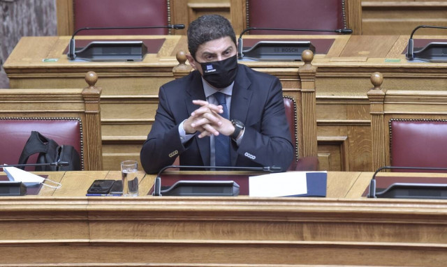 Κανονικά οι εκλογές στην ΕΟΚ παρά τα τερτίπια Αυγενάκη - Πιο κοντά ο ανασχηματισμός