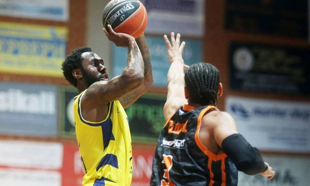 Basket League: Στους τελικούς το εκπληκτικό Λαύριο! - Έγραψε ιστορία από το 0-2 (videos)