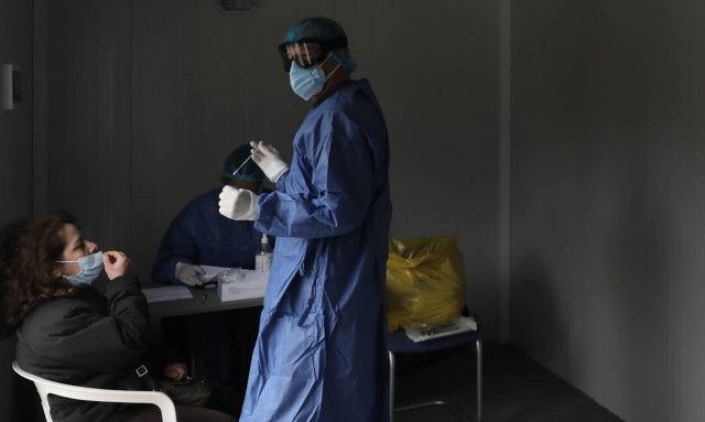 Κορονοϊός: Πόσα κρούσματα υπάρχουν στο Δήμο σου; Αναλυτικοί πίνακες