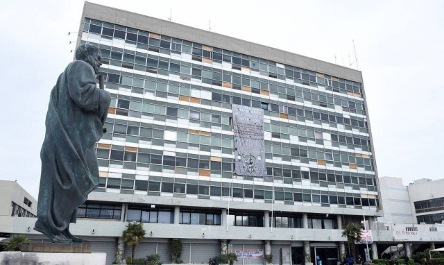 Θεσσαλονίκη: Σε μάστιγα έχουν εξελιχθεί τα κορονοπάρτι παρά τα αυστηρά μέτρα