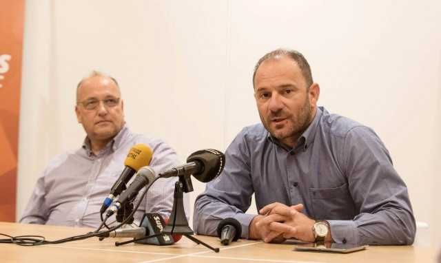 Τι εννοεί ο Μήλας του Προμηθέα όταν λέει: «Σε λίγους μήνες θα σας τελειώσουμε;»