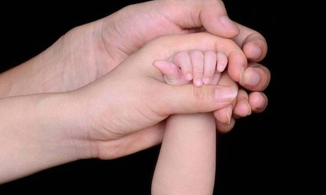 ΟΠΕΚΑ - Επίδομα παιδιού Α21:  Άνοιξε η πλατφόρμα για νέες αιτήσεις - Δικαιούχοι και ποσά