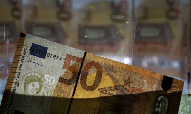 Σχέδιο για έκδοση συντάξεων σε μία ημέρα θέτει σε εφαρμογή η κυβέρνηση