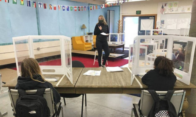 Ρεκόρ αιτήσεων από εκπαιδευτικούς για έξοδο στη σύνταξη