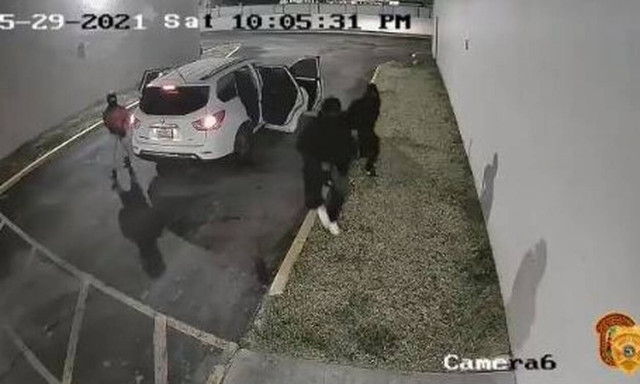 Βίντεο: Ανθρωποκυνηγητό στη Φλόριντα για τους μακελάρηδες του Μαϊάμι