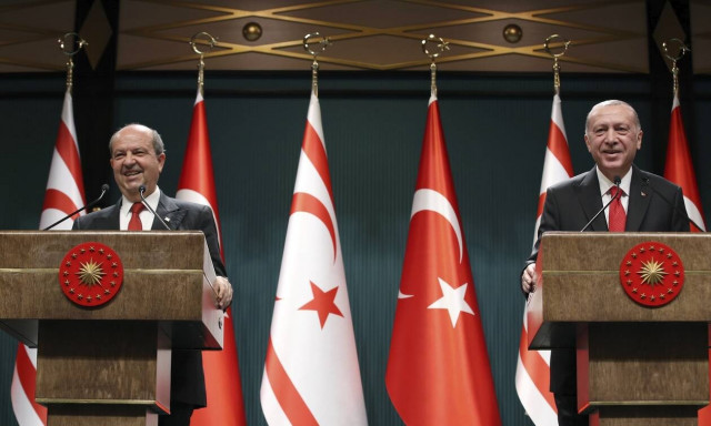 Ράπισμα σε Ερντογάν και Τατάρ από Μπλίνκεν: Δικοινοτική, διζωνική ομοσπονδία στην Κύπρο