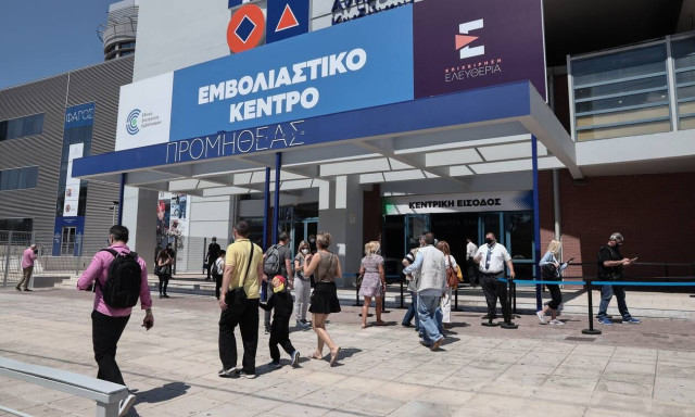 Georgantas: 81,200 European Covid Certificates issued since Tuesday