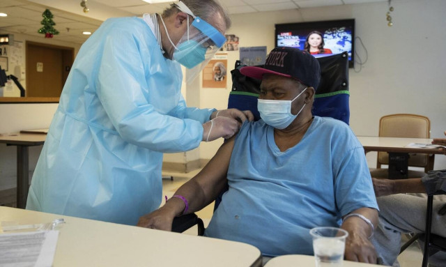 Covid-19 - ΗΠΑ: Ετοιμάζουν τα σχέδια για διανομή 80 εκατ. εμβολίων παγκοσμίως