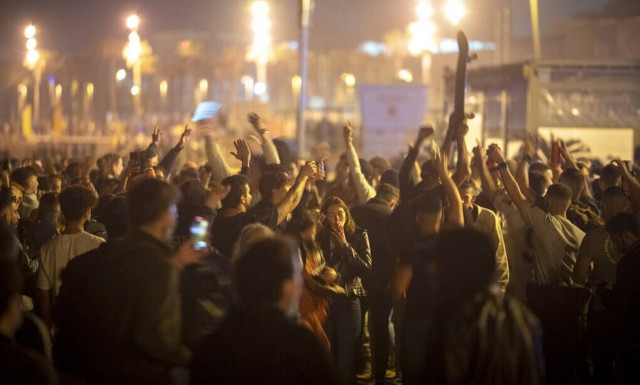 Κορονοϊός Iσπανία: Ανοίγουν τα νυχτερινά κέντρα σε περιφέρειες με λίγα κρούσματα