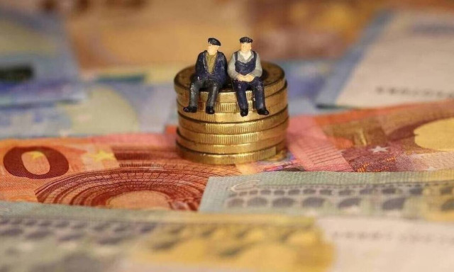 Ρεπορτάζ Newsbomb.gr: Ποιοι ασφαλισμένοι βγαίνουν σε σύνταξη πριν τα 62