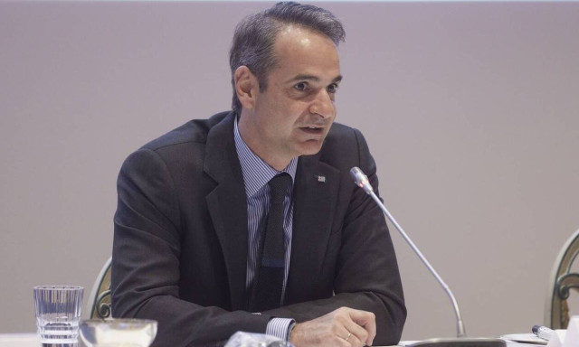 Mitsotakis: Shielded by vaccination and armed with the national recovery plan