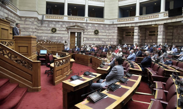 ΣΥΡΙΖΑ: Ερώτηση από 24 βουλευτές του ΣΥΡΙΖΑ στον Χρυσοχοΐδη για το police online