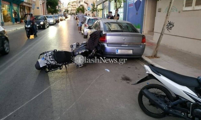 Σοβαρό τροχαίο στα Χανιά: Μηχανή παρέσυρε 10χρονο – Τραυματίστηκε στο κεφάλι