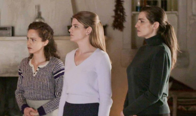 Άγριες Μέλισσες spoiler: «Βόμβα» στο Διαφάνι - Τρίτο πρόσωπο ανάμεσα σε Λάμπρο και Λενιώ