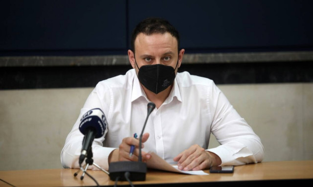 Μαγιορκίνης: Μειώνεται η πίεση στο Σύστημα Υγείας - Πιθανώς οδηγούμαστε σε ύφεση της επιδημίας