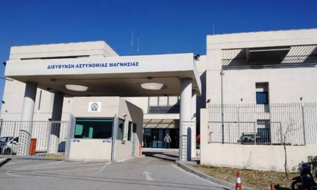 Βόλος: Συνελήφθη 63χρονη για επίθεση του σκύλου της σε γείτονα